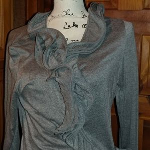 💛2/$20💛Interesting gray topwith ruffles and belt